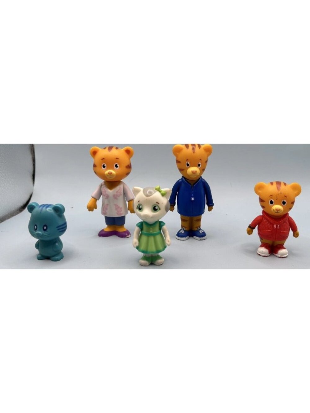 2015 Daniel Tiger’s Neighborhood Figures Cake Toppers Lot Of 5